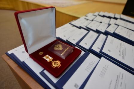 15 декабря состоялась торжественная церемония награждения Благодарственными письмами Президента РФ специалистов Службы крови